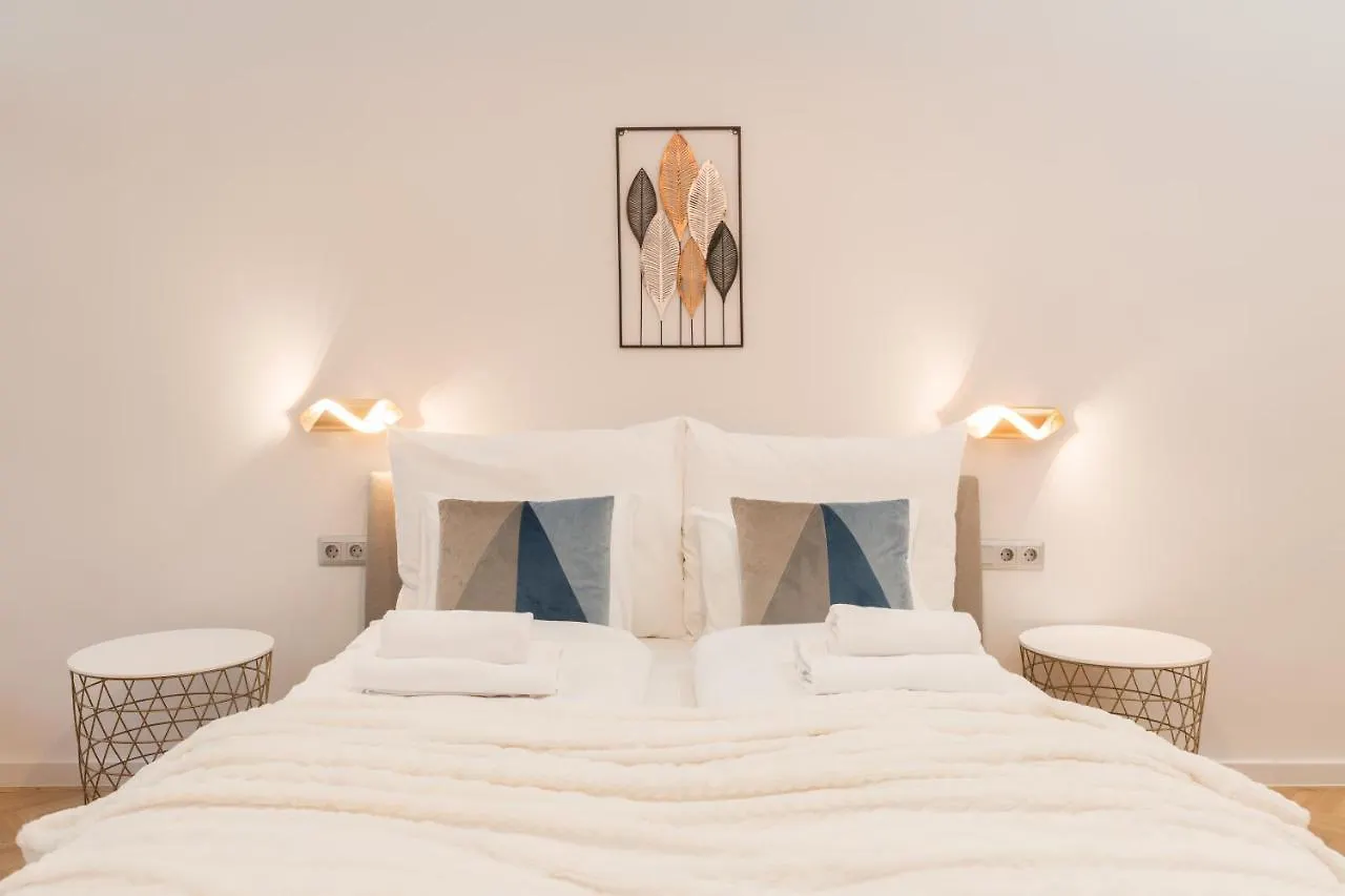 Space And Elegance In The Heart Of Budapest location